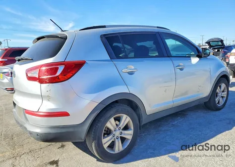 2012 Kia Sportage Base z USA, uszkodzony, nr VIN KNDPB3A29C7322397